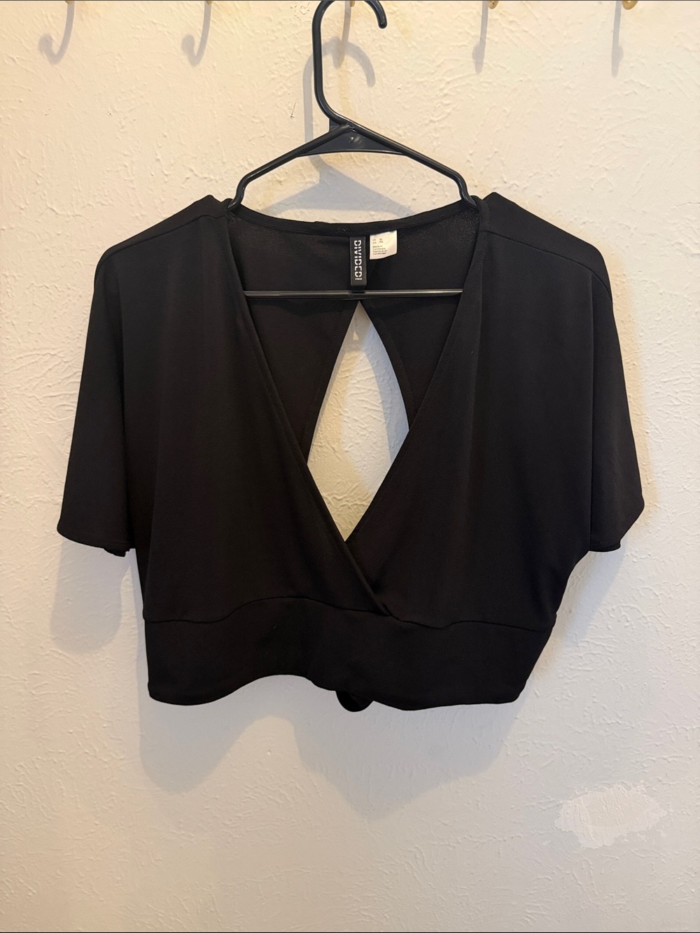 Divided Black Cropped Wrap Top with Keyhole Back